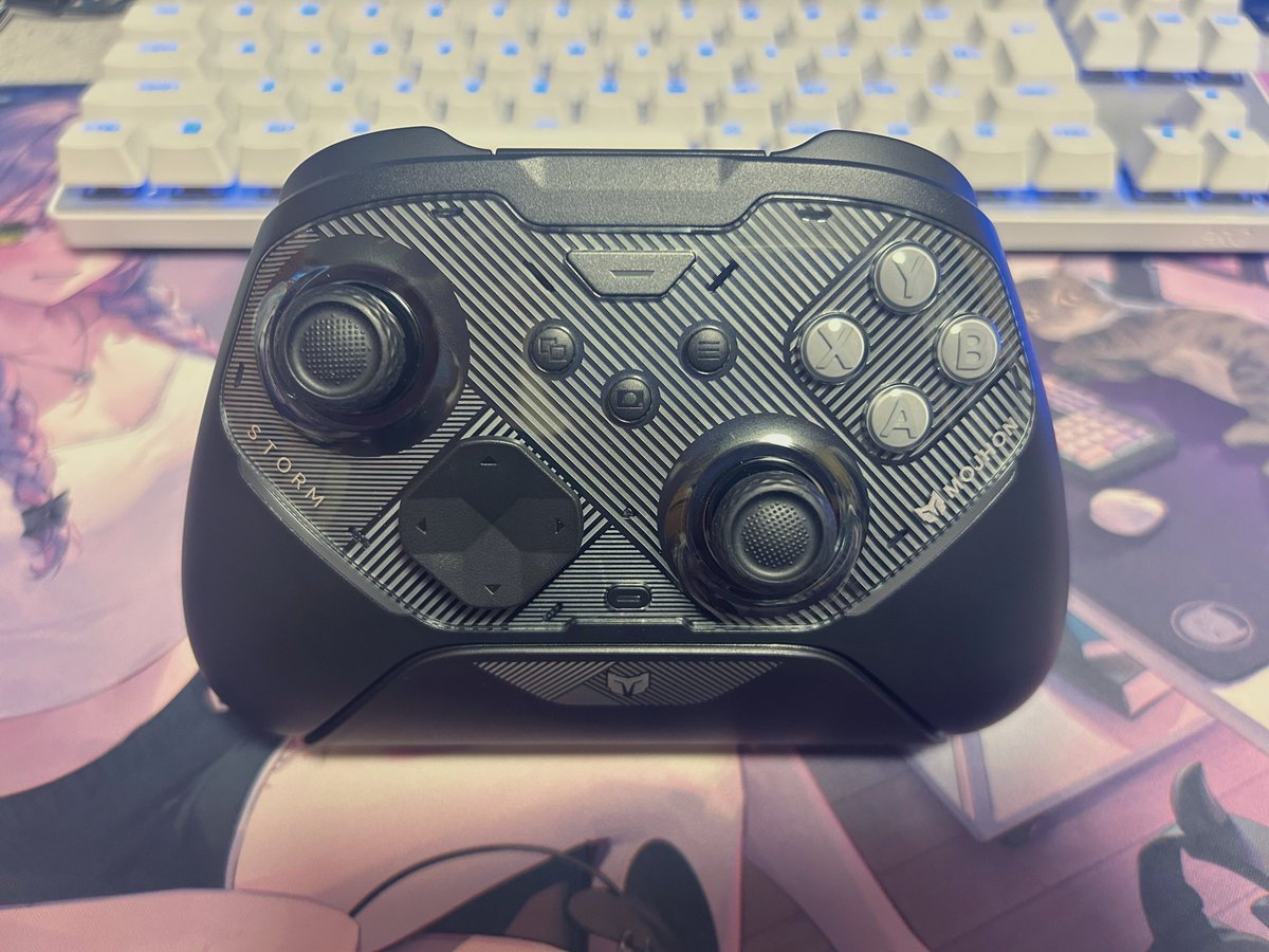 Ten_ha_Sorairo's tweet photo. my new gear…… https://t.co/v2MfsU5eFw
