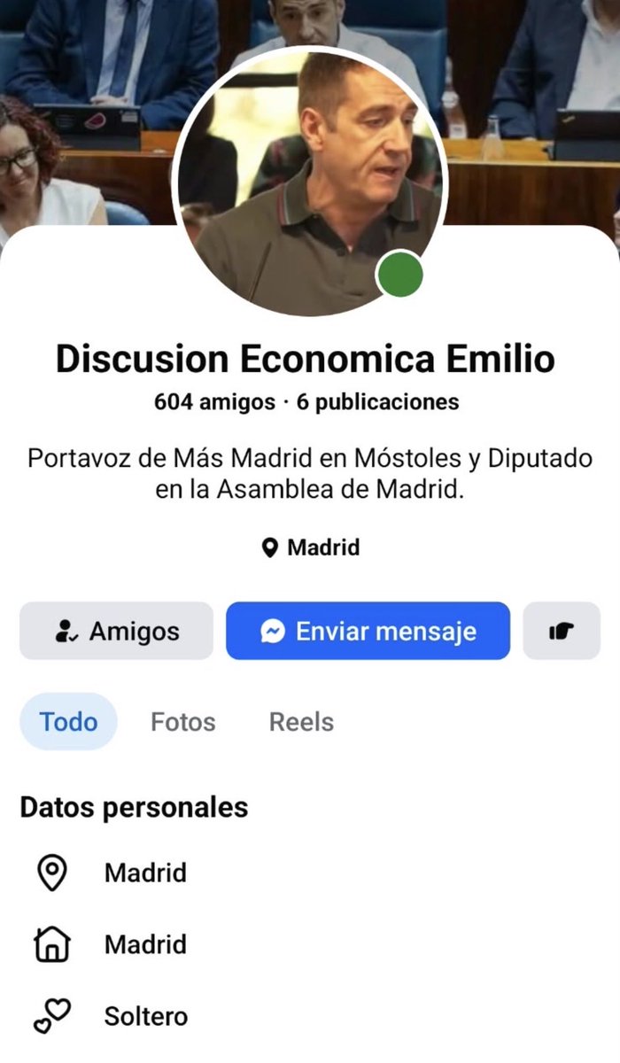 EmilioDelgadoOr's tweet photo. Me dicen que esta página está llegando a todos mis contactos, no solo no es mía ni tengo nada que ver: os pido por favor que la denunciéis. Es una usurpación de personalidad y yo lo voy a hacer también. https://t.co/bLLUri2w0h
