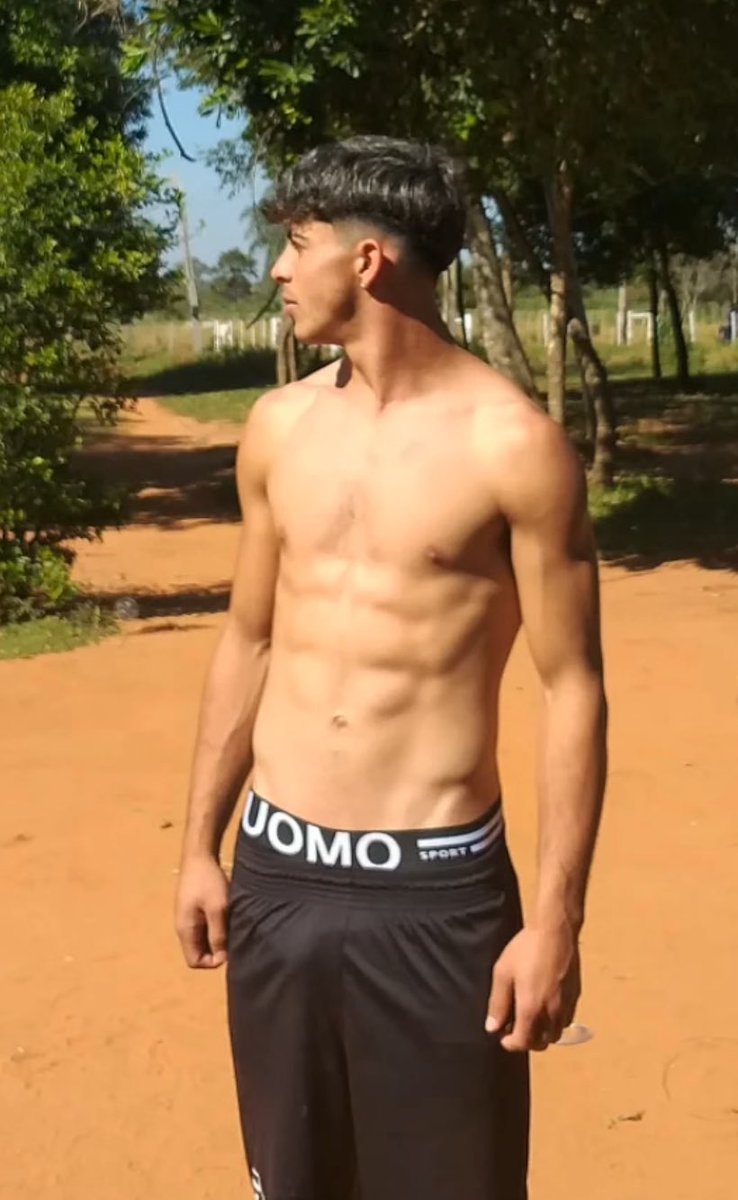 machosprepy's tweet photo. canal de paraguayos 🍆🥵👉🏻 https://t.co/pWUX3VbOOm https://t.co/NJx3j6IRLr
