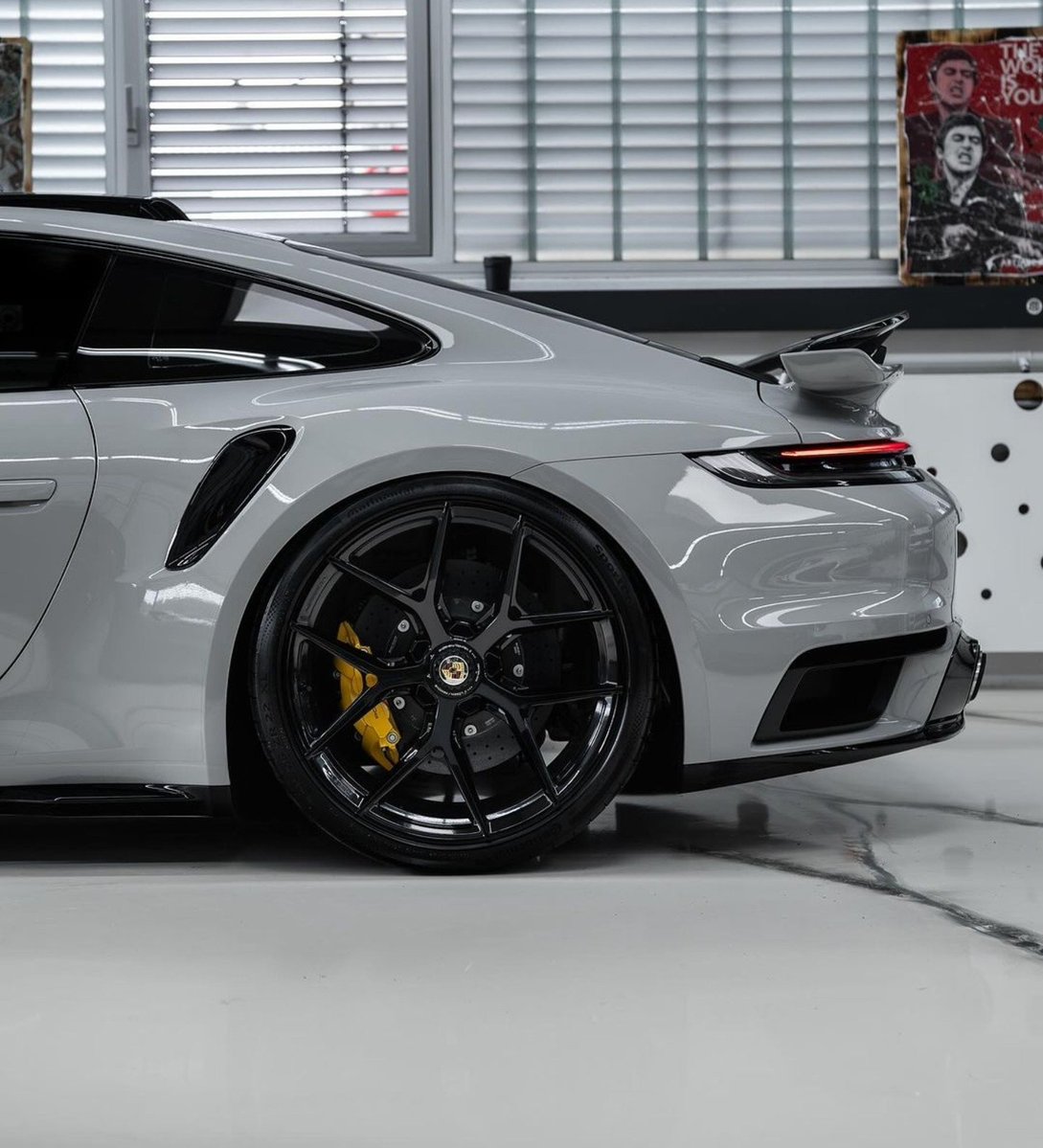 WorldWideCarsTM's tweet photo. Icecold Porsche 992 Turbo S https://t.co/u9ZrhFk2Q1