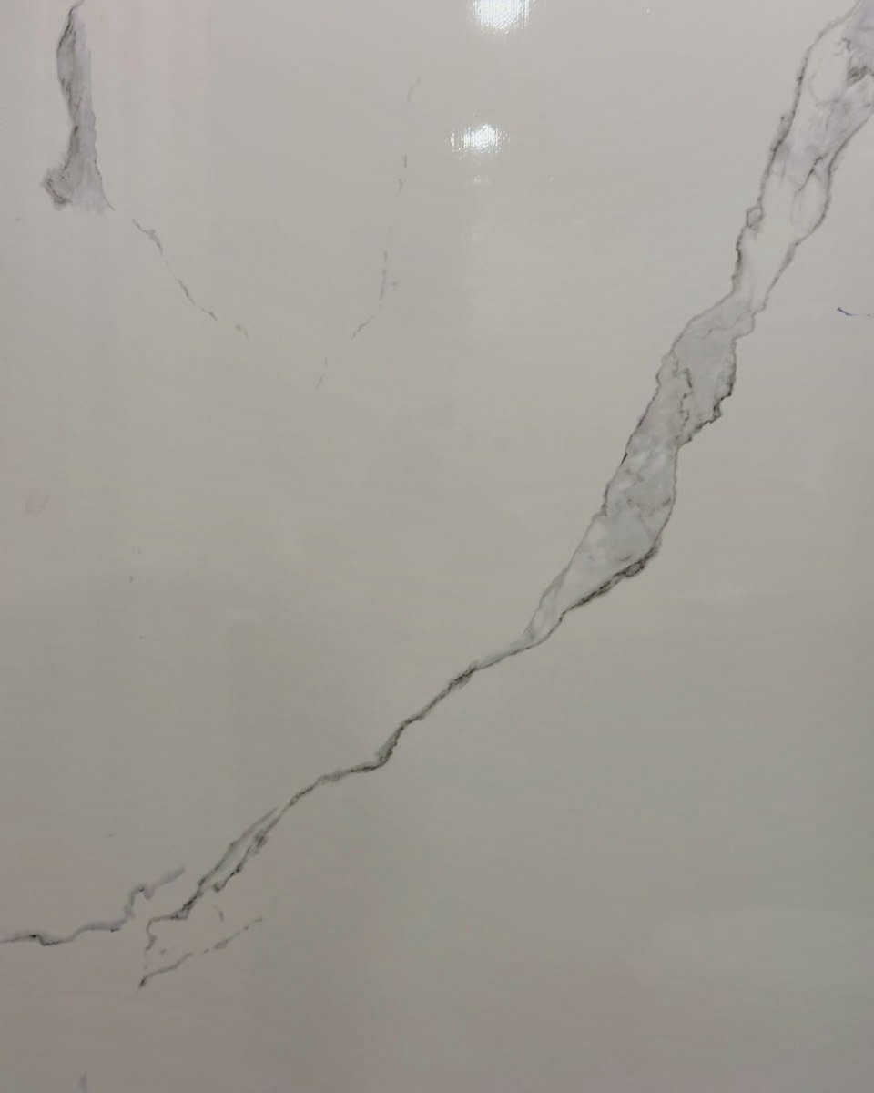 UrbaneDecor24's tweet photo. A five-star hotel shower in Pune. Not stone. 3mm MAESTA UV marble sheets, waterproof and fixed with adhesive.

38 marble looks · Rs 9,999 per sheet
https://t.co/ksc8rhoDsn https://t.co/VMgArTD2QP