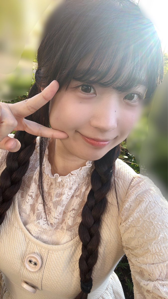 mrenanosa's tweet photo. 本日の配信もありがとうございました！
お会いできなかった方も、10月もよろしくお願いいたします！🍄
友人と映画を観て感想を語り合い、こんなに幸せな事は無いなと思いました！映画館は終わるまで感想が言えない分、集中して1本観終わった後に思い返すのが楽しいですよね！ここまでが映画体験！ https://t.co/P8cgzYSop8