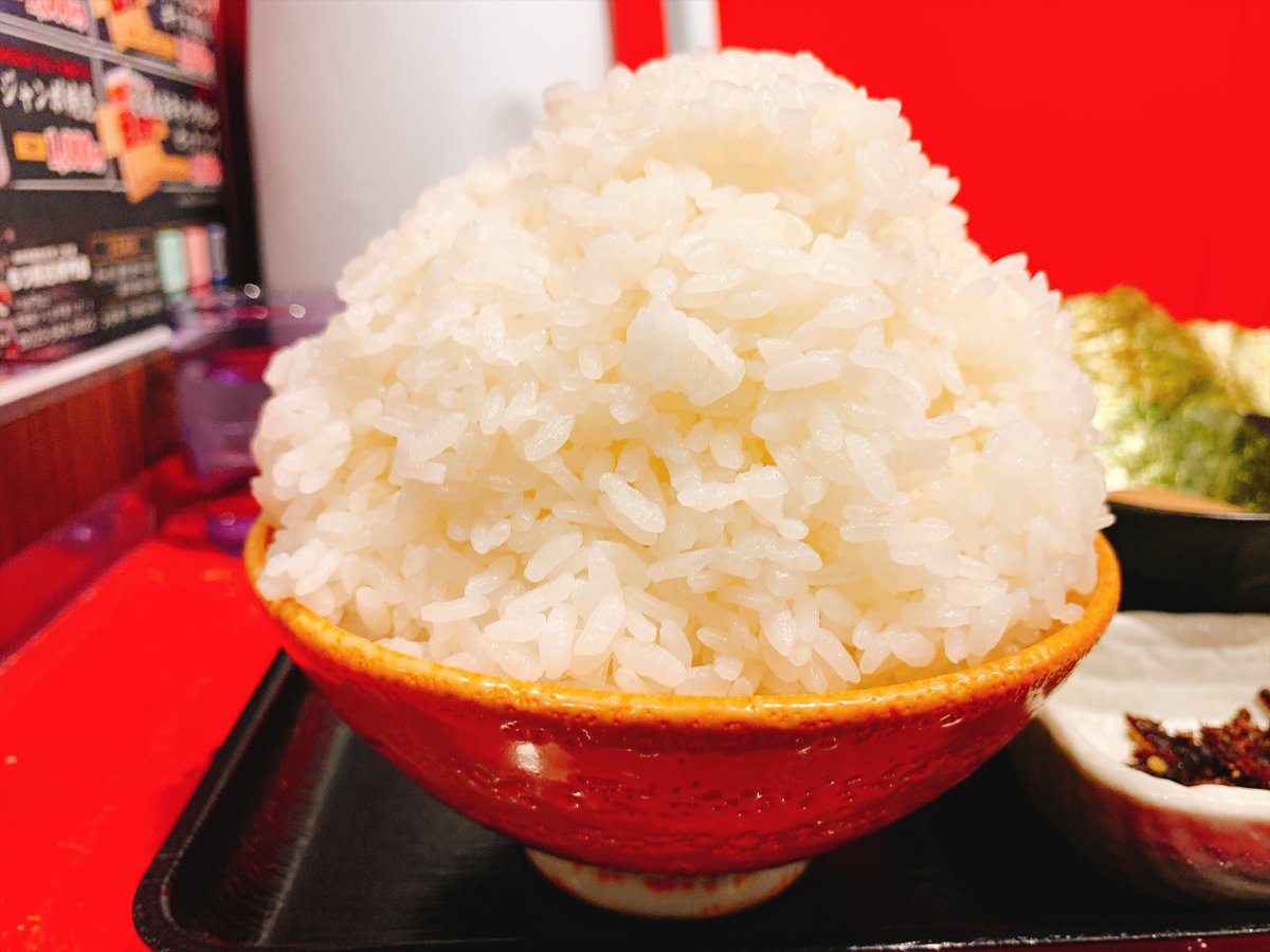 BBTengoku's tweet photo. なんなんだ？この変なＧ数での流れは？？？

って、打ってる最中はずっと疑問だった。

なんてことはない。

本前兆の１Ｇ前にレア役引いたんだ。

そして、そのレア役でＣＺ当選しちゃったもんだから

訳がわからんくなったのだった。

と、もつ煮込みうどんを食べながら考えていた��でした(о´∀`о) https://t.co/flYZE0eB0t