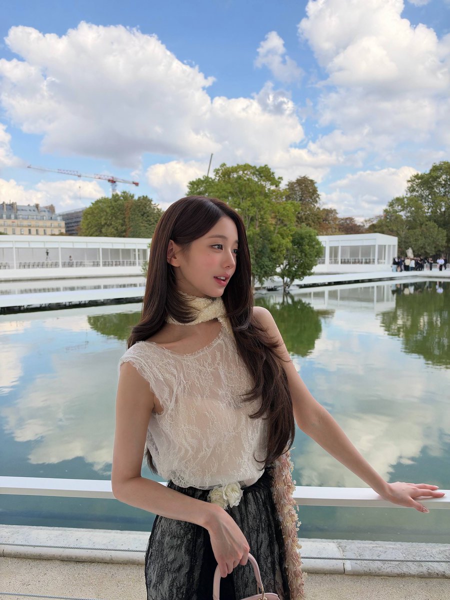 for_wonykh's tweet photo. Wonyoung delivers dreamlike elegance, elevating every detail of Dior’s design.

WONYOUNG IN DIOR
#WonyoungDiorSummer27
#JANGWONYOUNG
#WONYOUNG
#DiorSummer27 @Dior https://t.co/WaJqxd6dUA