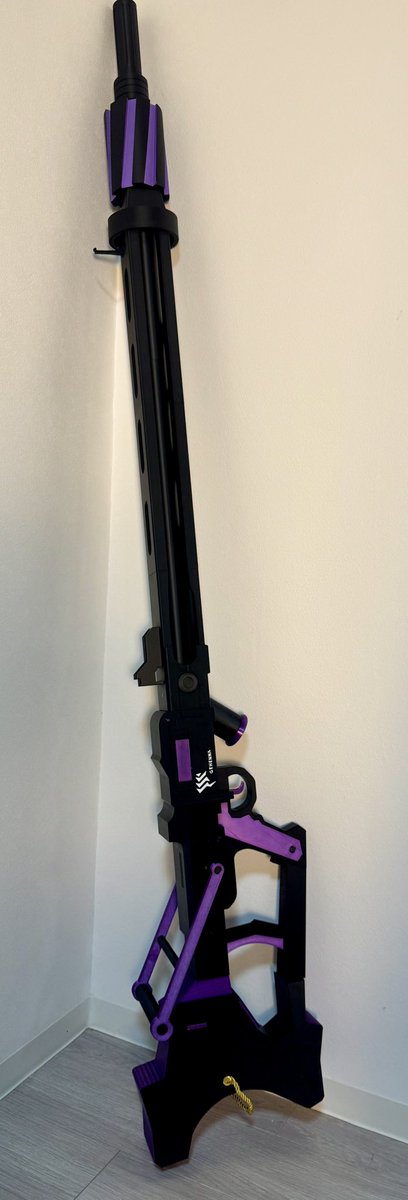 3k___pnt's tweet photo. 依頼品🙏🏻

空崎ヒナの固有武器「終幕:デストロイヤー」を3Dプリンターで作成させていただきました✨

6分割で持ち運びもできちゃう！
頑張ったので褒めてえええ https://t.co/4Yztl1CDS8