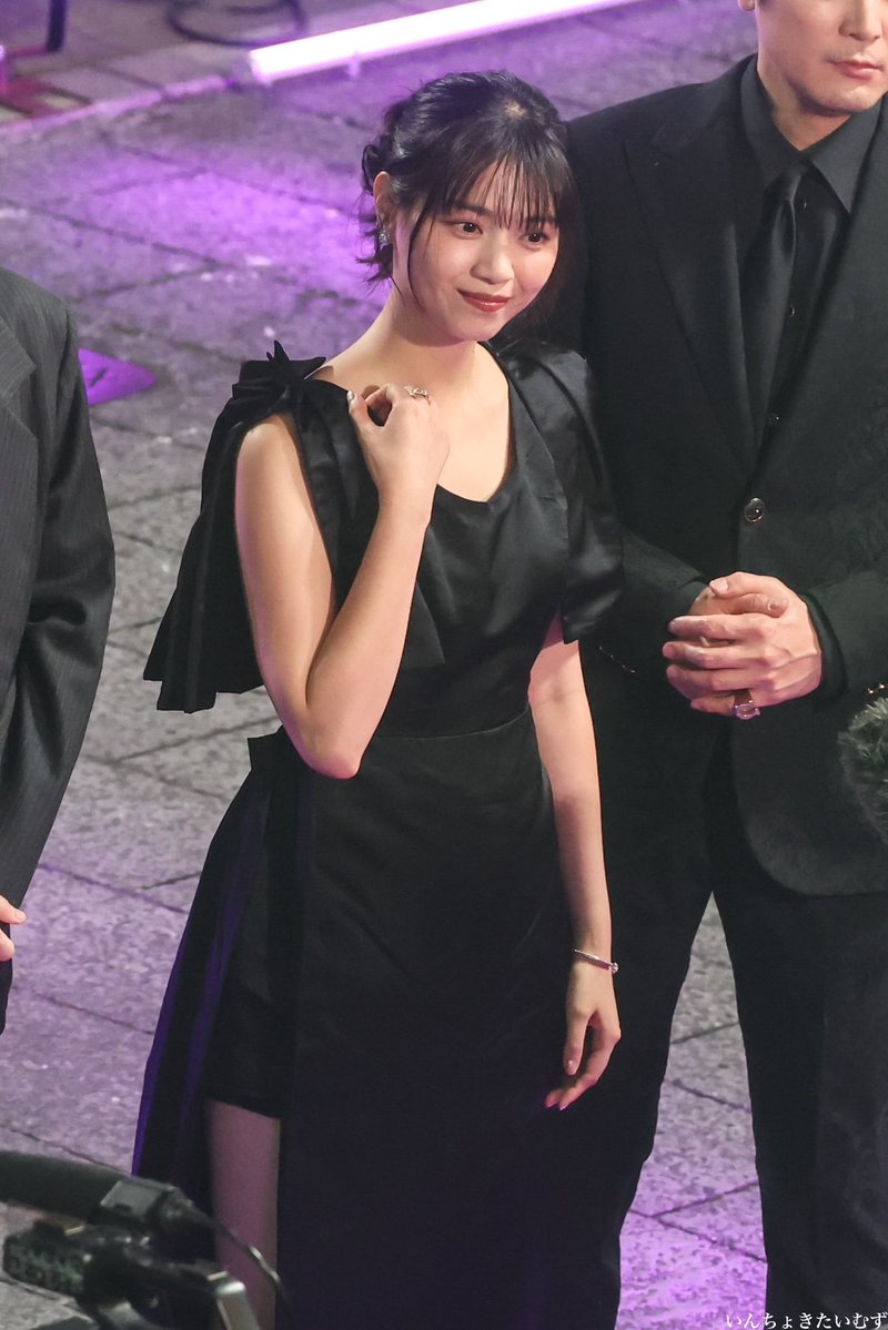 soongie_bot's tweet photo. nanase is so beautiful 😵‍💫💘 https://t.co/VrZOyySk0P
