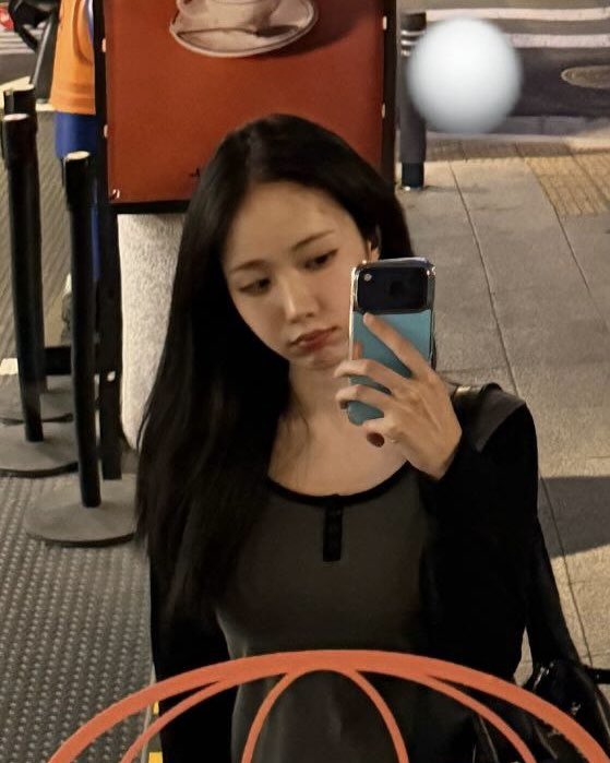 stvnxnez's tweet photo. pouty sinb 🫠 https://t.co/HtiCeWkYwE
