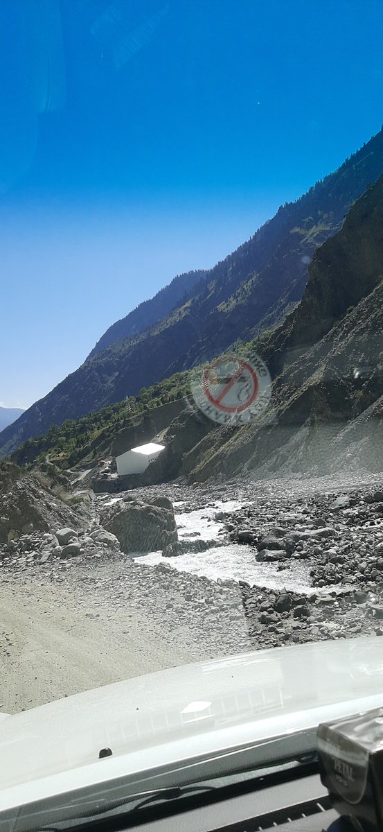 KhawarAhsanKhan's tweet photo. @GilgitTimes_ Passed through under construction Naltar HPP yesterday. A good addition to local grid.
On a separate note, amazingly scenic place, Ma ShaAllah. https://t.co/b2WUNt8KbE