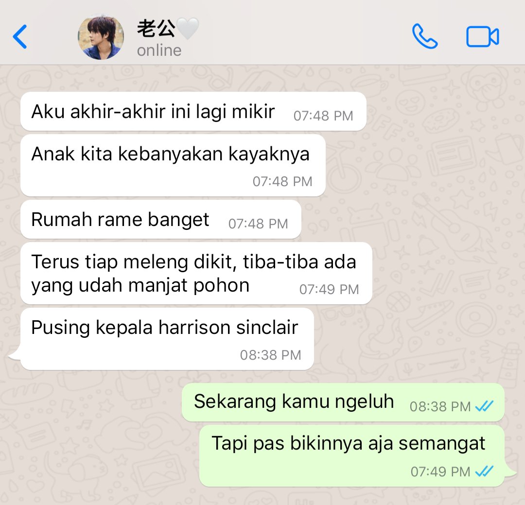 arowesome's tweet photo. hyuckren au
dad, baba, dan 5 printilan mereka ketika masih kecil. https://t.co/jX6mEuvzJf