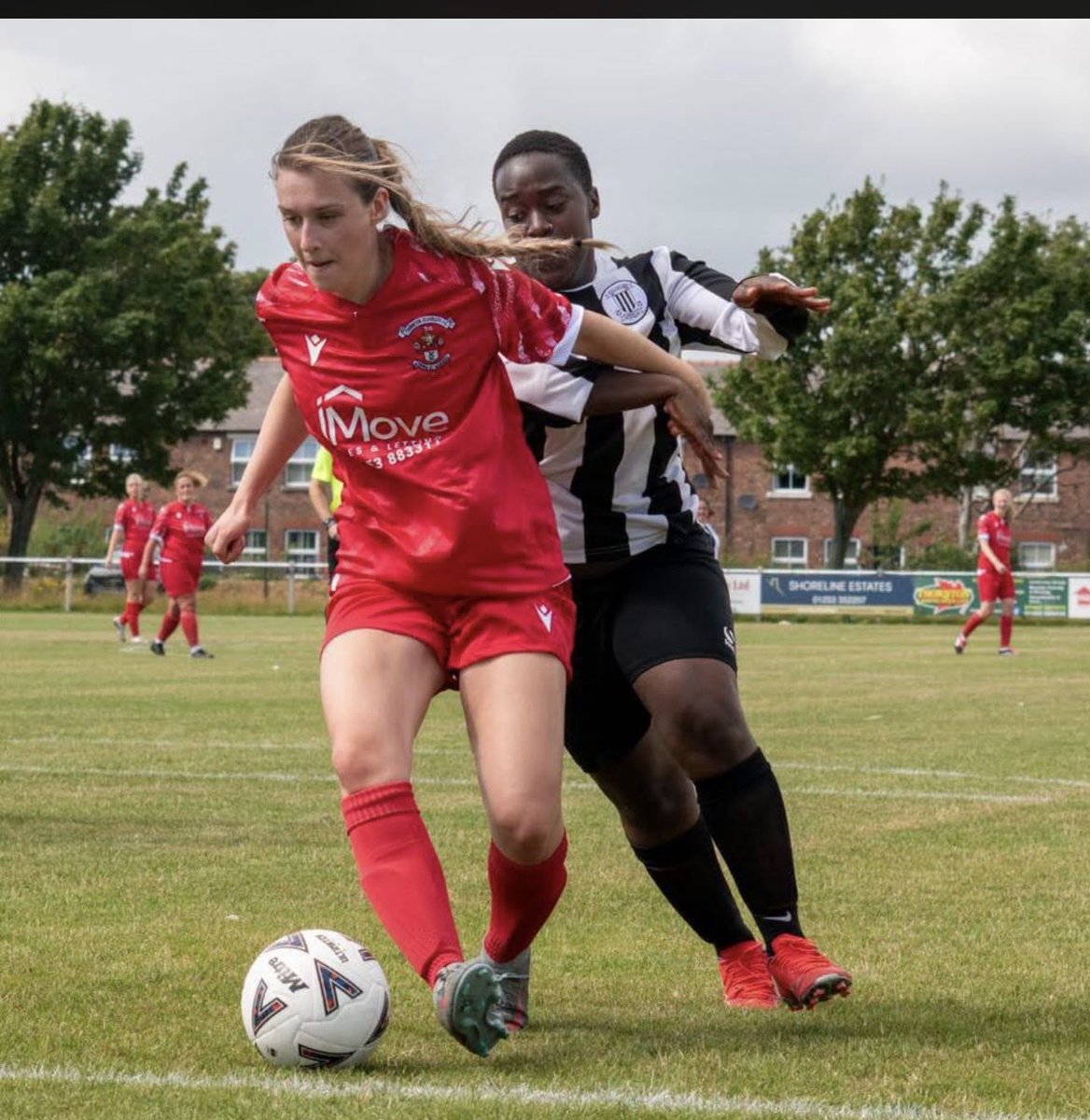 Gregsonladies26's tweet photo. ⚽️ GAME SNAPSHOTS ⚽️

A few moments from our friendly with TC, we go for the win this weekend!  📸🖤🤍

#GregsonLane #WomensFootball #GameDay #FootballFamily 🖤🤍💛 https://t.co/w6PcMGsrCh