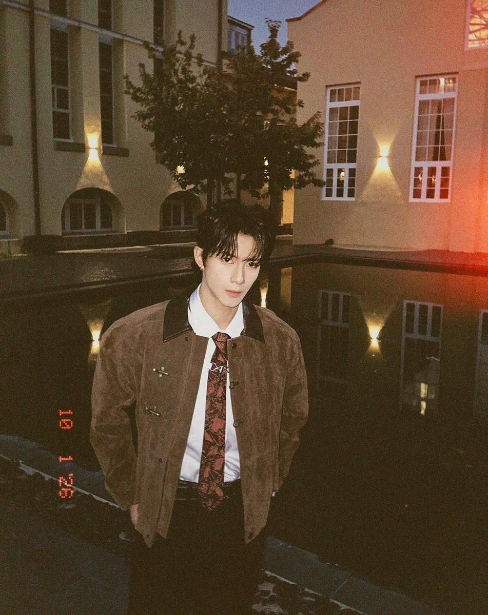 xo_LocKed's tweet photo. 261001 킹스턴 인스타그램
#億軒Kingston #Yixuan https://t.co/p3pnq3aOSs
