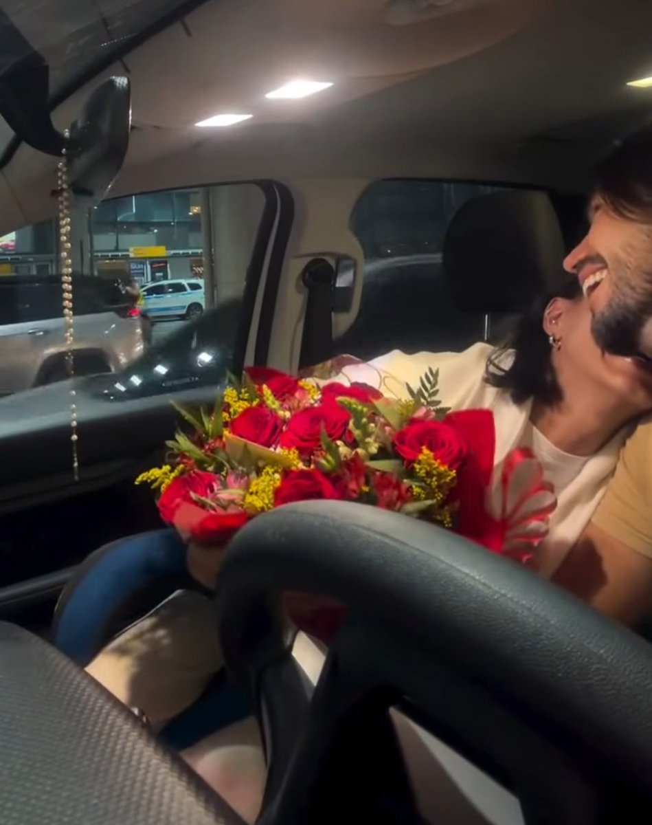Paola_tuita's tweet photo. Feliz #Malyneday seus lindos!!❤️ https://t.co/Uo0rg4iGj2