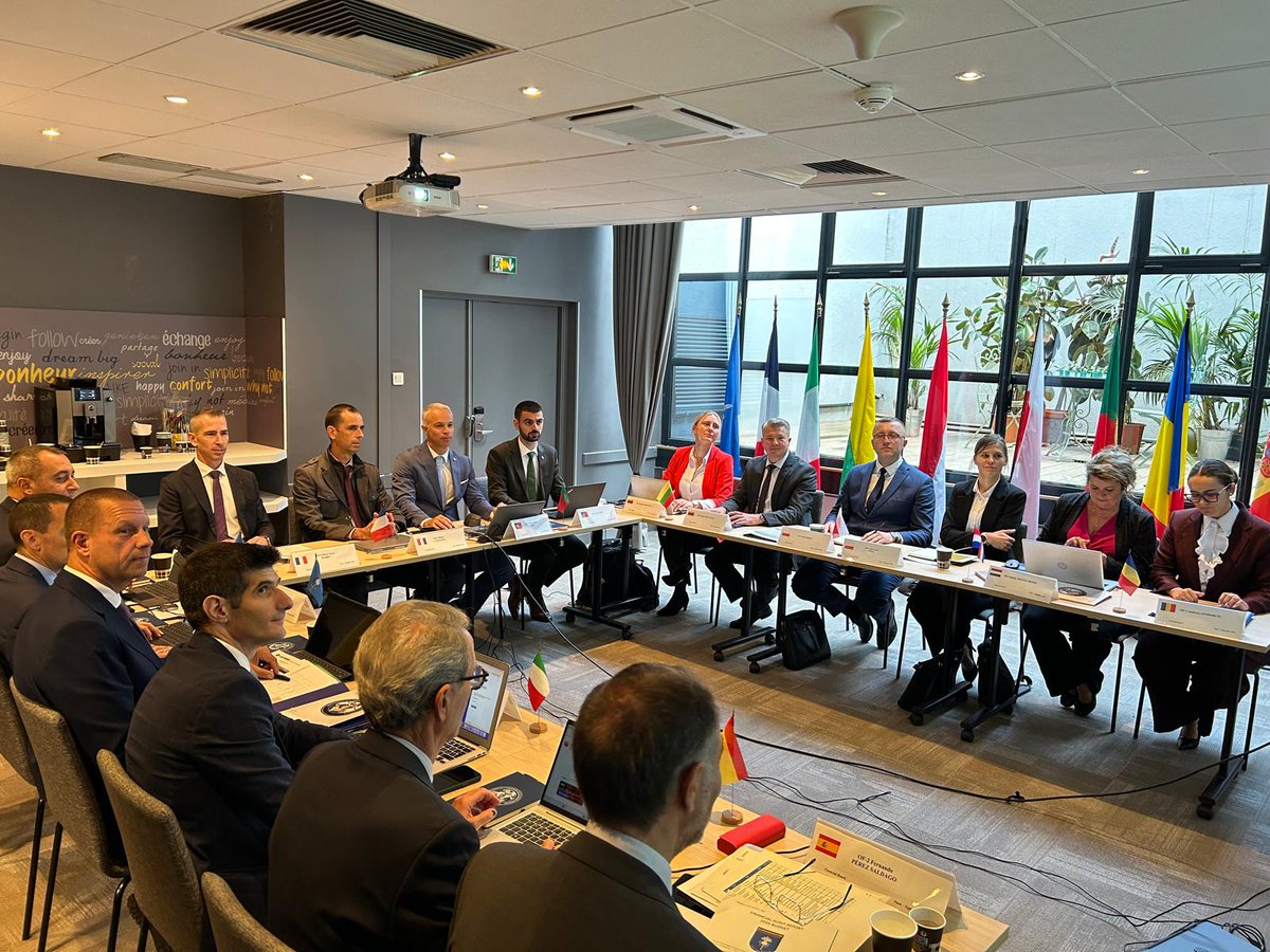 Eurogendfor's tweet photo. #EUROGENDFOR Financial Board in Paris, 29-30 Sept: aligning priorities, strengthening cooperation. 🇪🇺 https://t.co/2DNJwYETji
