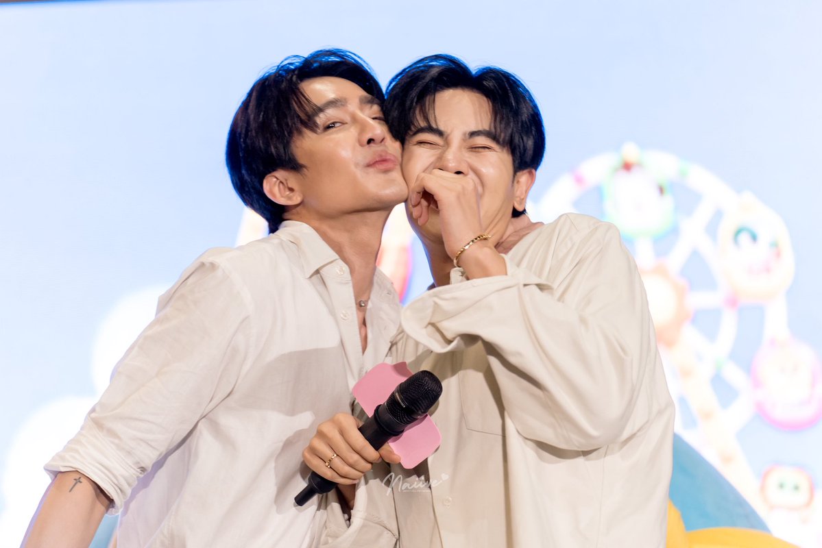 naiivetcellcEM's tweet photo. จุ่มแก้มแต่มีคนเขินจริงค้าบบบบบบ

EARTHMIX STW HAPPY FAMILY 
#GMMTVFANIVAL2026HappyFamilyxEM 
#เอิร์ทมิกซ์ #MRSATURNWORLD https://t.co/oVLXj4S8wU