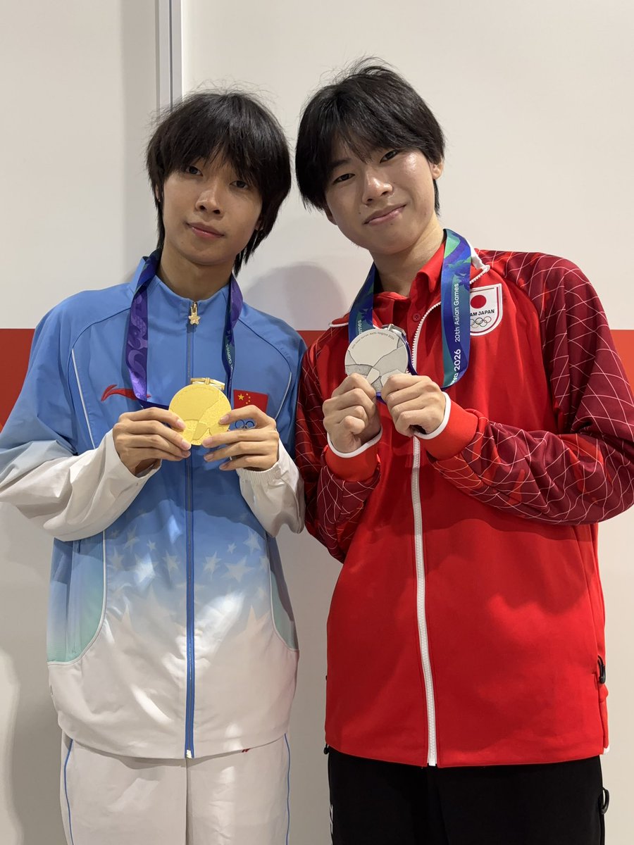 TM00130623's tweet photo. 試合中やメダリストセレブレーションなど、色々な場面で多くの方から声援をいただきとても胸が熱くなりました！
あっという間に終わったけどすごく刺激的で楽しかったです！！！
Jinとacに写真撮ってもらったんだけど僕がニヤケすぎていい写真がなかなか撮れなかった！
リベンジ頑張ります！ https://t.co/IoC8vGnZu9