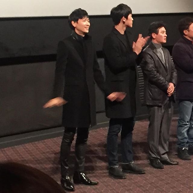 jinseinomotto's tweet photo. 츄아악 슈우우웅…

날개야 다시 돋아라
날자 날자 날자
한 번만 더 날자꾸나.. https://t.co/1YTSWow2xk