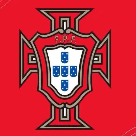 VerseNewsOnline's tweet photo. 🚨🇵🇹 Cristiano Ronaldo 𝐍𝐄𝐕𝐄𝐑 asked to play 𝐄𝐕𝐄𝐑𝐘 game for Portugal ❌

The agreement was he would play 2/4 games this break and he agreed to this without problem.

The issue was Jorge Jesus then saying he's going to play in the next two games and then changing his mind. https://t.co/prlYprPVAd