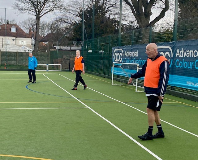 SolihullCentre's tweet photo. Fancy a work out that not only improves balance and coordination but combats isolation? Try walking football. Over 20 age related sessions a week over two venues @BeechcroftTMC and Solihull Football Centre Call 0121 796 1330 for more info #over40  #footballers #solihullcouncil https://t.co/L1wJQ47J8k