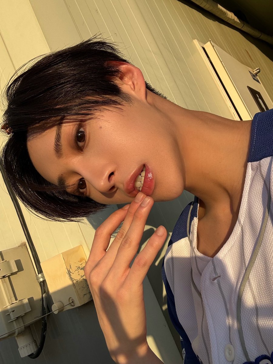 ALD1_official's tweet photo. 🌇

#ALPHADRIVEONE #ALD1
#알파드라이브원
#ARNO #아르노 https://t.co/Ev4qKqUgjS