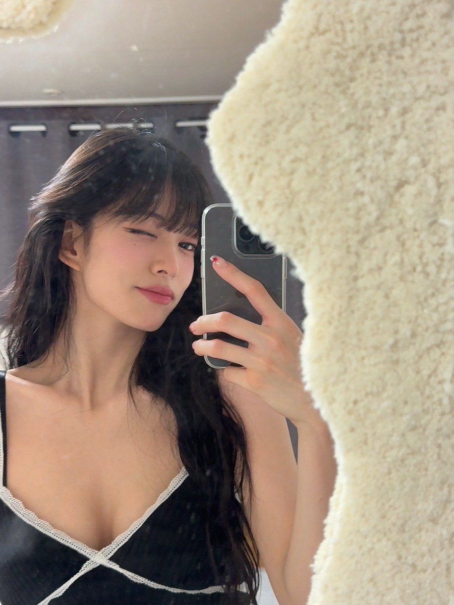 FS_cycy's tweet photo. 나 오늘 좀 이쁜데🖤
#능욕 #연능 #���눌뎀 #맘눌 #캣파 #사관 #구닝 #여깨 #상극 https://t.co/YhcIaGbWQm