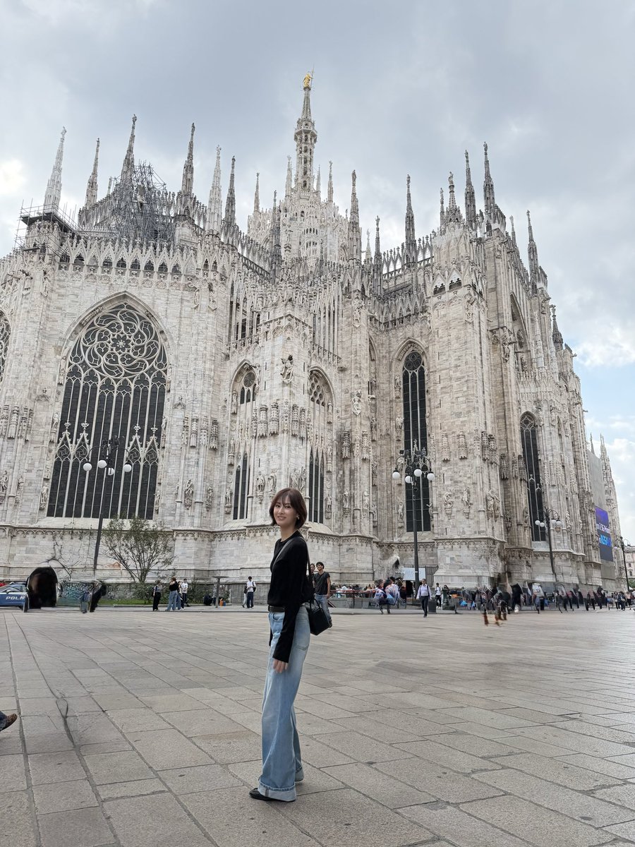 KKeiko_official's tweet photo. 🍕

#Milano https://t.co/AB1h8aR4tU