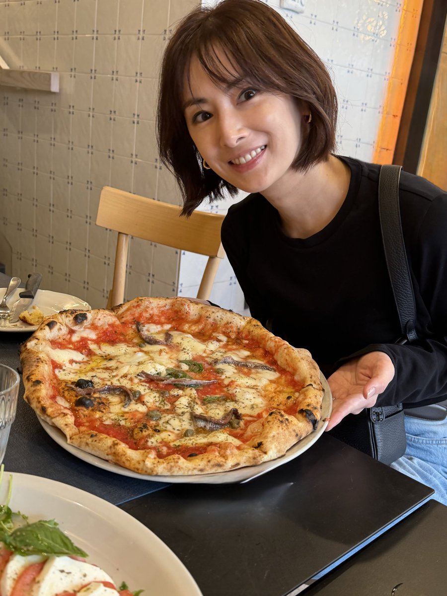 KKeiko_official's tweet photo. 🍕

#Milano https://t.co/AB1h8aR4tU