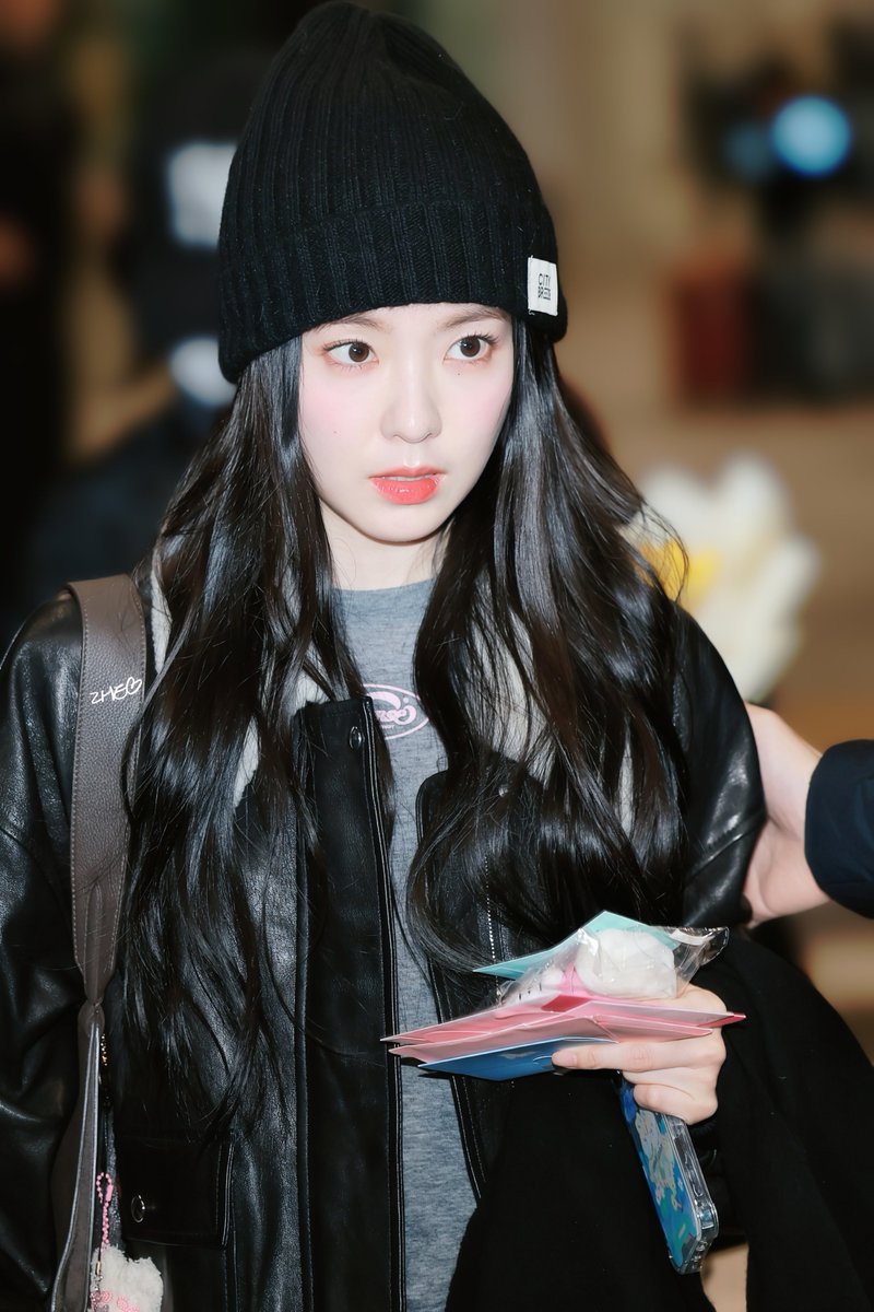 Yunoyasonbae's tweet photo. My cutie bae 🤏
#IRENE https://t.co/HGjhjiXauG
