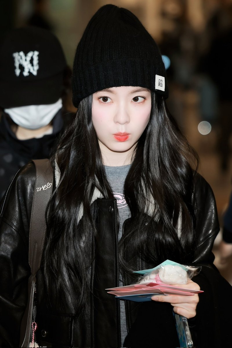 Yunoyasonbae's tweet photo. My cutie bae 🤏
#IRENE https://t.co/HGjhjiXauG