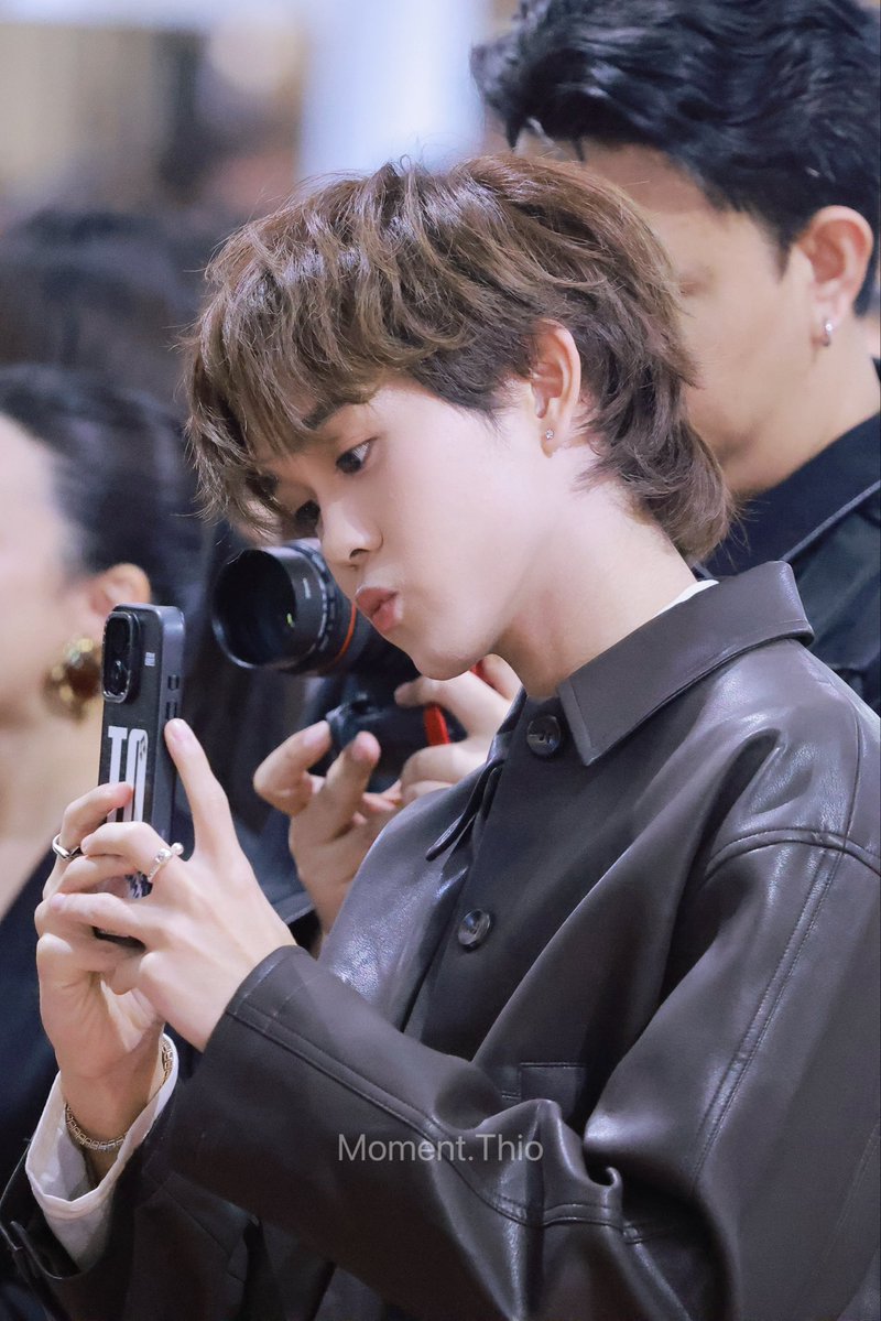 MomentThio's tweet photo. 😗🥰

THI-O IN ART SPACE

#BAZAARART2026xNexT1DE_THIO
#THIO #THIOTHAMM
#NEXTIDE_THIO #ไทโอ https://t.co/MyEVXr5Zfm