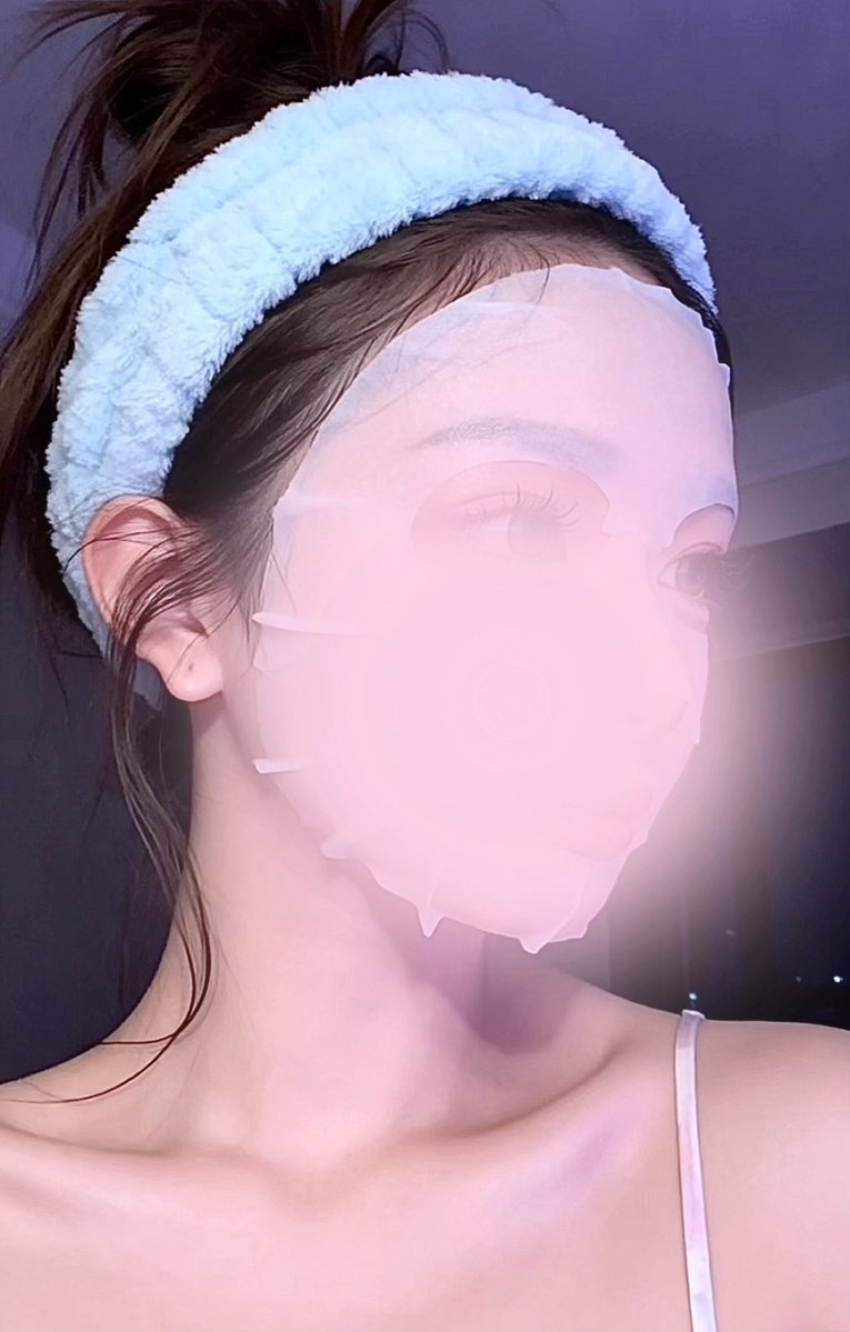 luxz_mimi's tweet photo. おふろあがりみみしゃん🛁🫧

💓来週の出勤予定💓
4日 12:00-22:00
5日 19:30-0:30
6日 19:30-0:30
11日 12:00-22:00

この日のこの時間しか無理！等、
ご希望あれば裏垢のメッセージで
相談してくださいね♩

今月もみみが癒しますよ〜〜𓆩❤︎𓆪

少し気温下がってきたので
皆様ご自愛ください🍀 https://t.co/ttYwPjAGkB