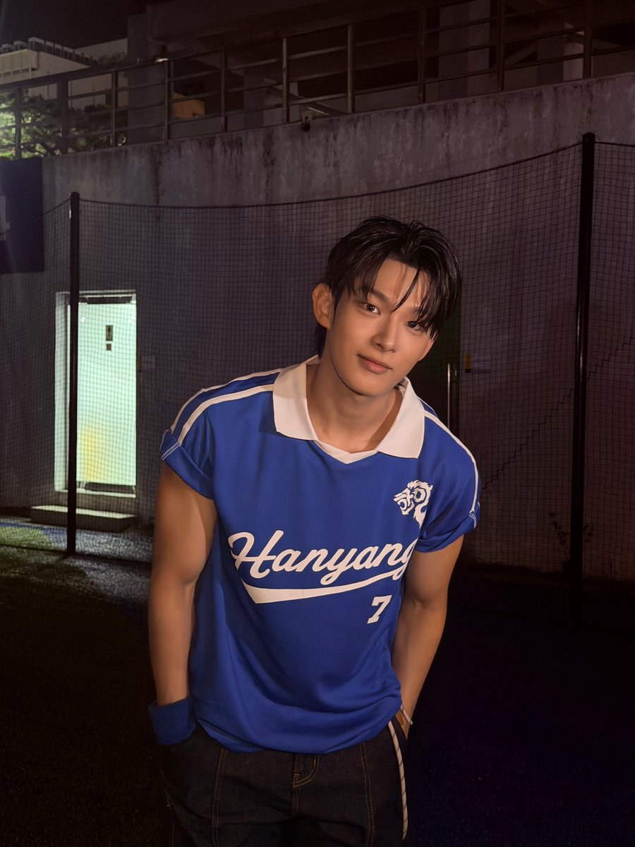 AHOF_official's tweet photo. 한양대 에리카💙💙💙
최고최고!! 다들 너무 잘 놀고 에너지 넘치는 학생분들이랑 같이 좋은 추억 만들 수 있어서 너무 감사합니다🥰

#AHOF #아홉
#STEVEN #스티븐 https://t.co/y3UOzAoboS