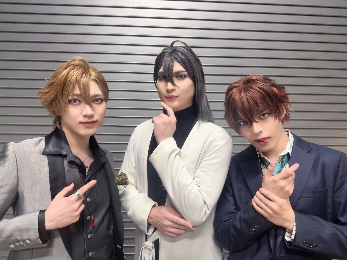 nkpn_yuki's tweet photo. “ヒプ・カリ”ステコラボLIVE
「STYLE WARS 2026」

ご来場ありがとうございました！
一夜限りのヒプカリ伝説爆誕🎤🏡✨

明日はぴあアリーナでBoPの出勤です👔
最高に楽しみましょう！！！

#観音坂独歩 #ヒプステ  #カリdeステ https://t.co/0Q41Ena2UX