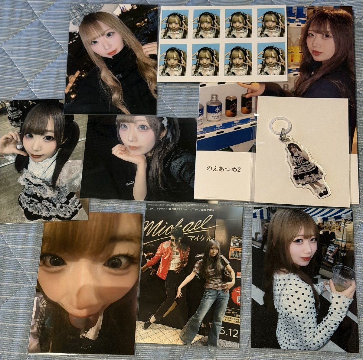 0327Slayers's tweet photo. 2026/9/28  のえる生誕祭
〜萌え！のえ！めろめろnight〜②

ALT書くのに写真が1枚ずつしか貼れないので今回はのえさんのグッズまとめ。
Tシャツだけは載せてられんかったw
一つだけ気になったけど、のえあつめに白いページが2つあったけどデフォなのかな？
ALT https://t.co/n384ZgBruj