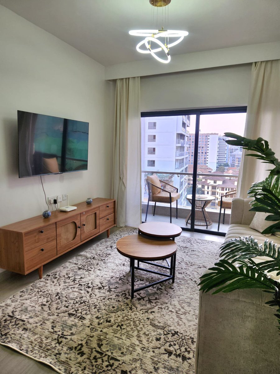 AFDdestinations's tweet photo. Evening nicely 👋 

Anyone is welcome to book while still available 🤘

Studio for kes 3000
One bedroom 3500
📞0716191068 https://t.co/zO9k5kv3Go