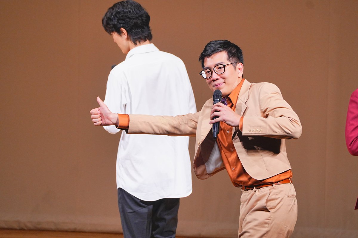 Fer_rule2613's tweet photo. 毎回毎回面白すぎる新ネタライブ！だし全通の方もいつつ初めての方も割と毎回多いいいライブ　ヤーレンズの3本目、ジグザグジギーの2本目が特に好きでした　1分に1回、30秒に1回のウケでいいなら1時間漫才できるヤーレンズ、誇りたけぇ～
#虎狼 https://t.co/SRiAO9Hjao