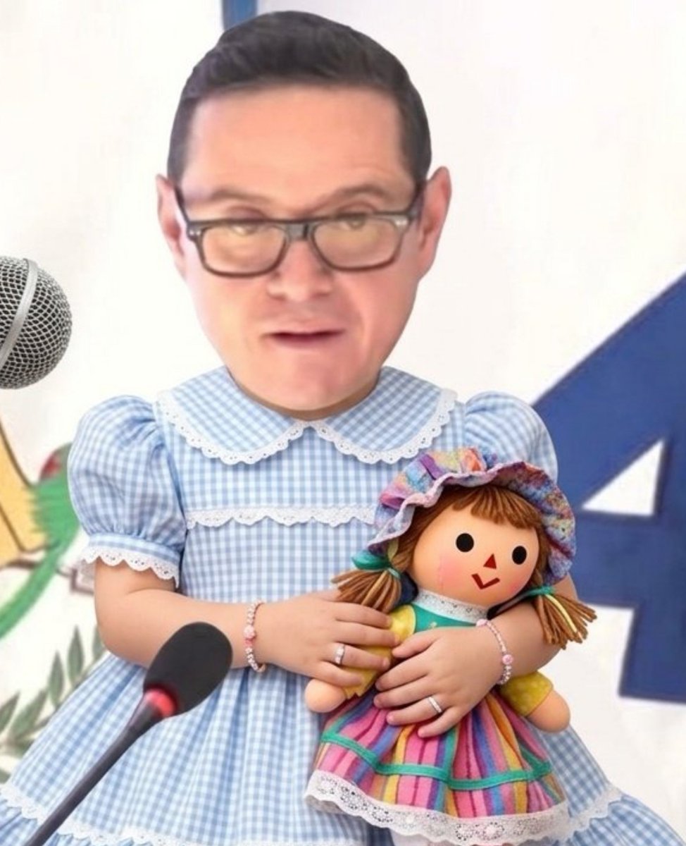 GustavoSantiz28's tweet photo. Feliz día del niño y de la niñ...
Vos no hijo de cien mil putas,
Vos solo la voz tenés y por hueco.
Por allí te llegará la justicia, 
Espero sea los más pronto posible. https://t.co/O19RzwEAdS