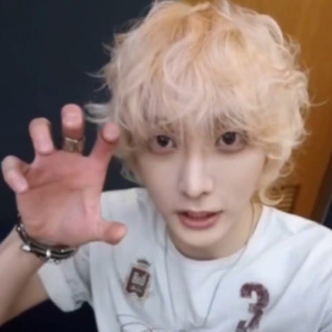 wonzzu_'s tweet photo. 자몽떵호냥~ ♡♡ https://t.co/KJ5PqW5kOx