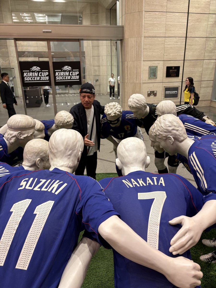 footbrainMC's tweet photo. 忘れていました🤣

横浜恒例の🤣

エセ監督🤣 https://t.co/A770CQuh0h