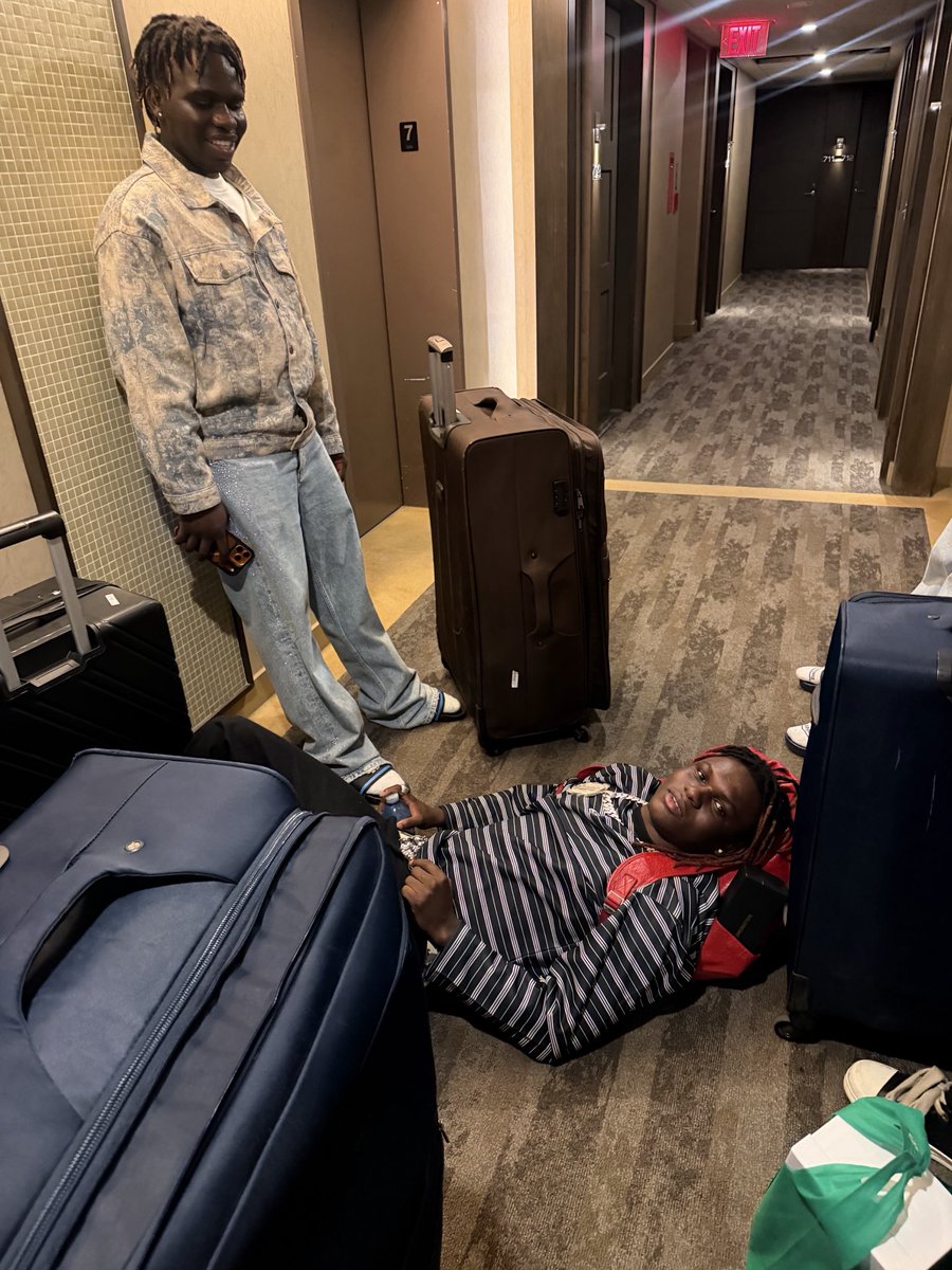 AyoMaff's tweet photo. We not getting any younger o 🥷 https://t.co/WOz5FKL5DS