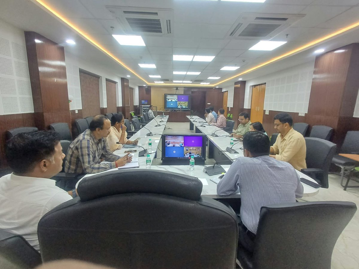 sveepelection's tweet photo. Special Drive for enrolment of left out and young/first time electors under process of continuous updation.
@CEOWestBengal https://t.co/OXtHq2N7o8