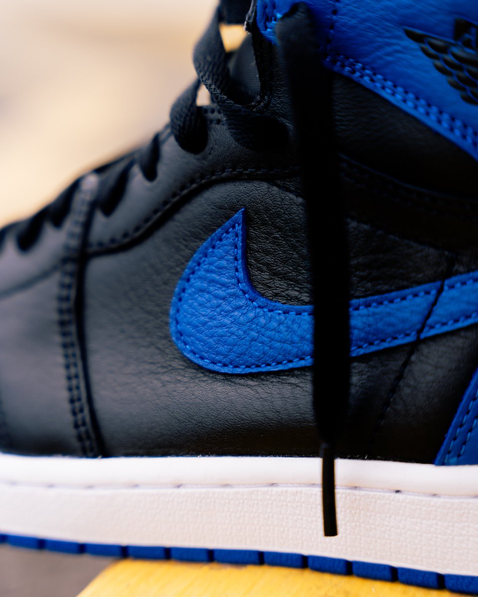 menscloset407's tweet photo. An undisputed grail officially touches down Saturday, October 10, 2026 at 10:00 AM with the launch of the Air Jordan 1 High OG 'Royal'. 🌪️💙

Hit our bio link to cop your pair on drop day!

#AirJordan1 #AJ1Royal #Royal1s #SneakerRelease #NikeSportswear https://t.co/tZq3WUAcSv