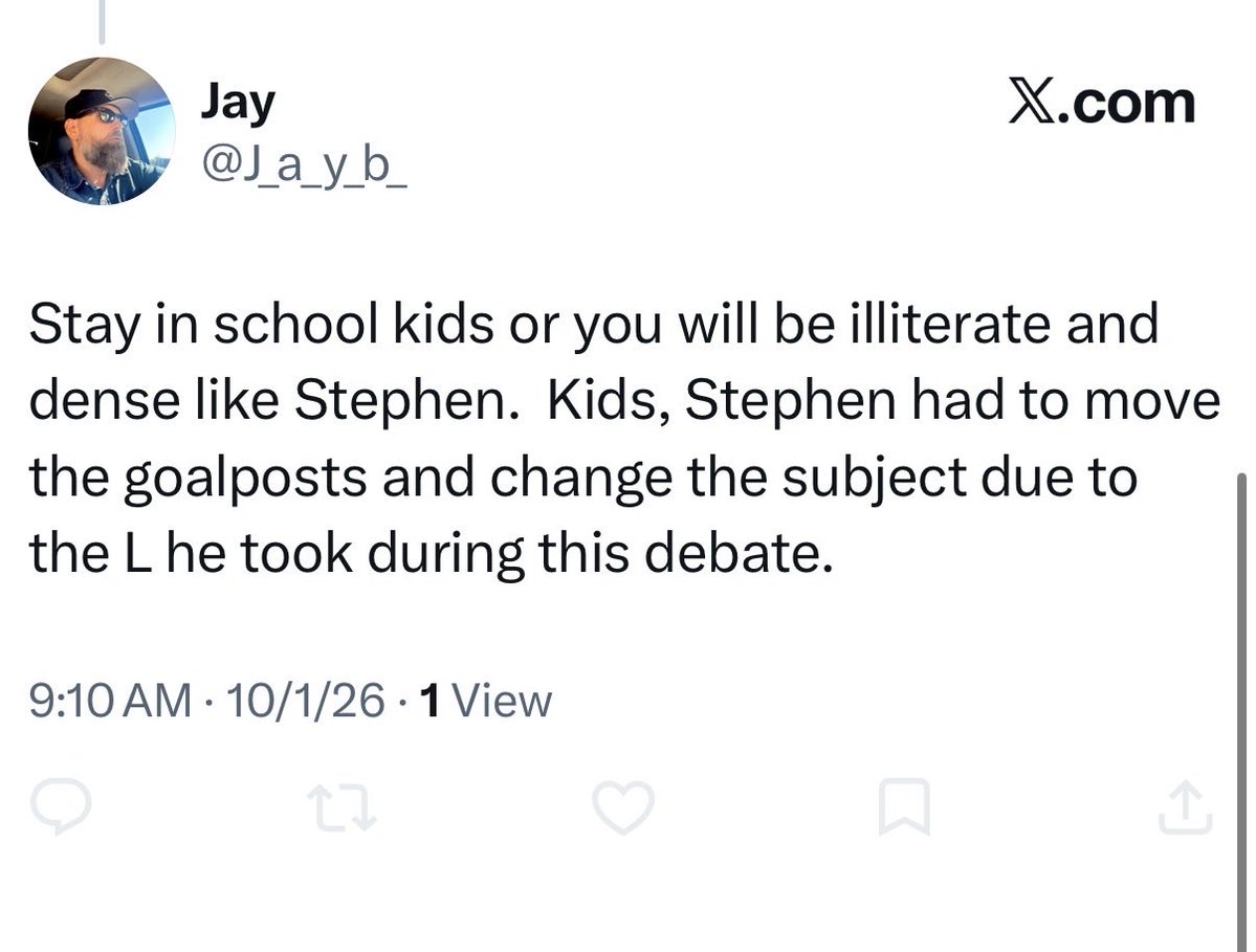 _GoPackersGo_'s tweet photo. @J_a_y_b_ @MySportsUpdate 🤡 turned off comments cause he said i moved the goal post 😂 nah dawg the goal post was moved by that ass check defense that allowed the ravens to get in FG range in 7 secs. As my first comment stated that D #stilltrash https://t.co/5YakHBaRUZ