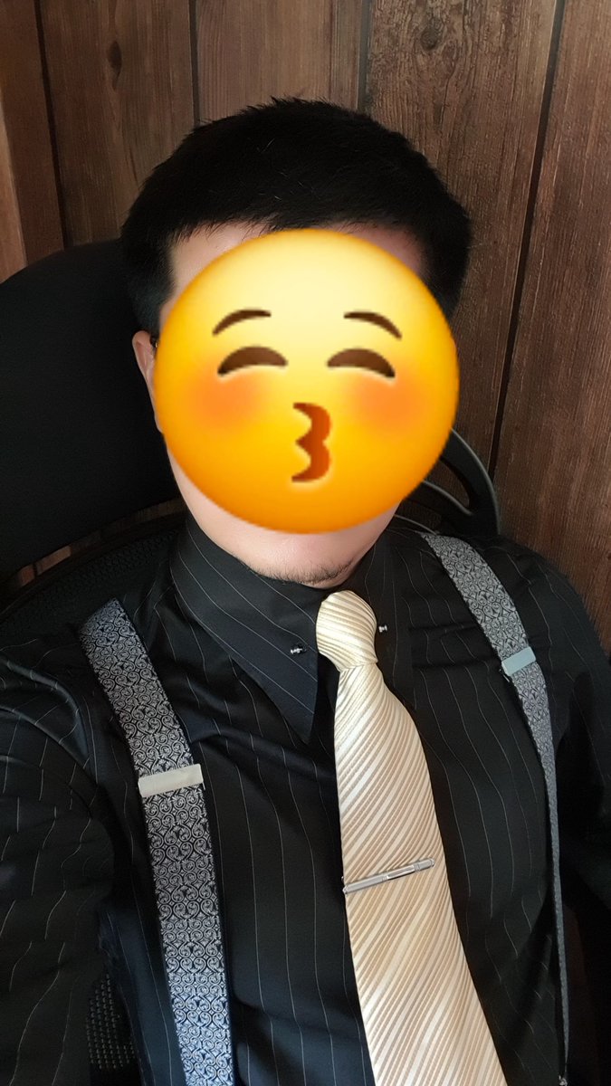 Smartguy2536's tweet photo. ใครอยากคาชุดกับผมบ้างคับ☺️☺️☺️ https://t.co/OloiX6YmwK