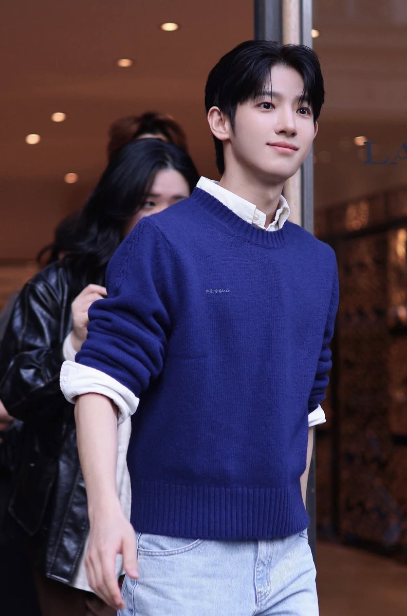 Landomee_'s tweet photo. #PARKSIWOO 
#PARKSIWOOPFWSS2 
🐰🇫🇷 https://t.co/1rjgruLA9o