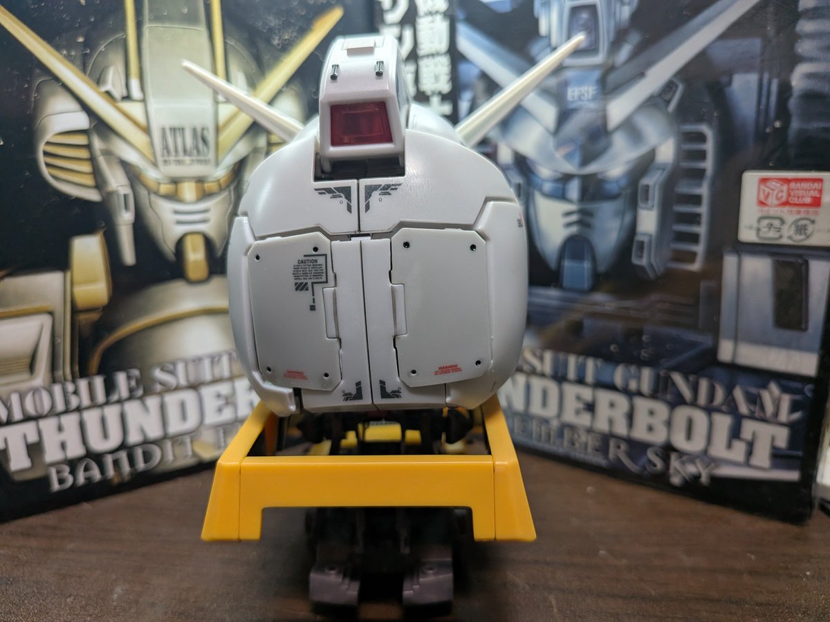MichaelGitt's tweet photo. これ個体差あるんかな?
はめ合わせ悪い箇所やたらとポロリが…
だが、出来はすぐごくカッコいいね!
#EXCEED MODEL TRINITY
#RX78-2 GUNDAM https://t.co/YWF8LAtc0O