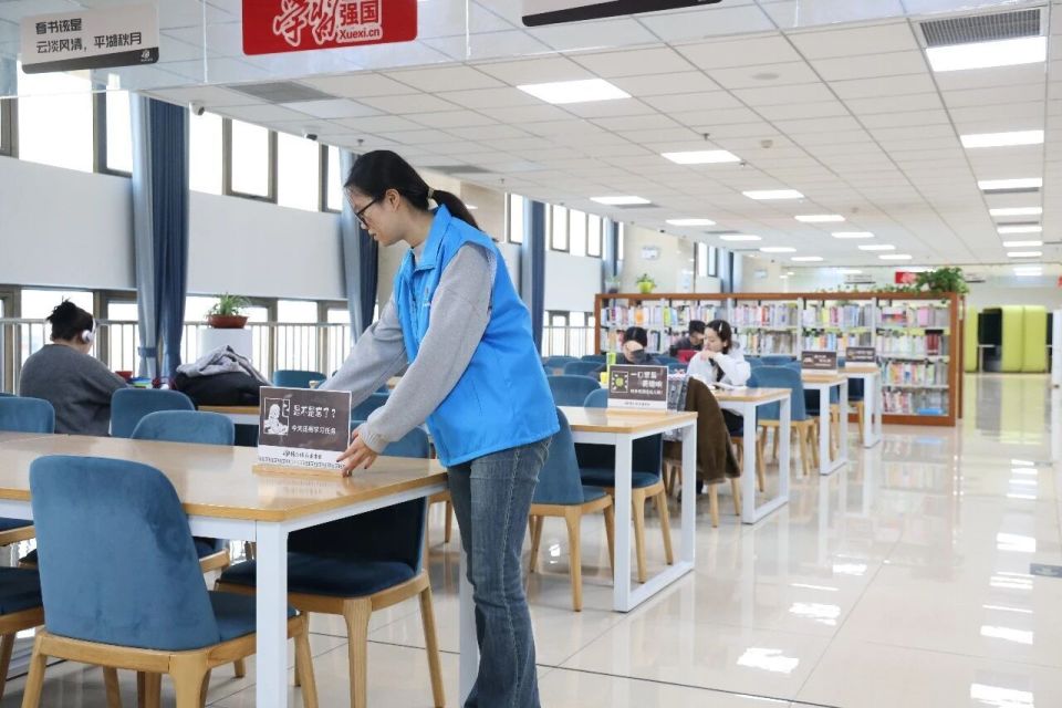 KosasihFrans's tweet photo. [Got it, this library's consultation is super professional and effective!]， https://t.co/auEwckpfFC