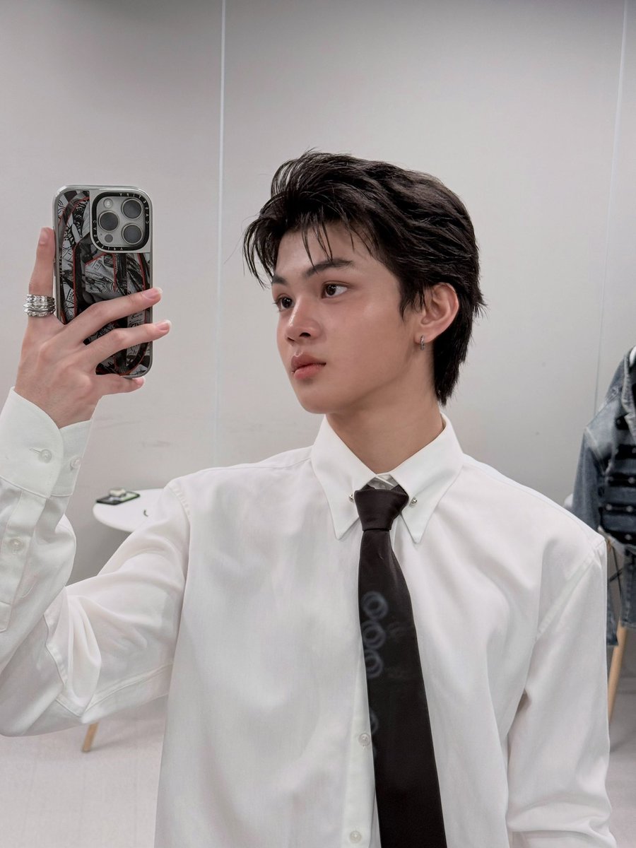 fordknnfansth's tweet photo. FORD x IG update《💙01.09.2026💙》
IG : ford.knn
🔗 https://t.co/j5LidKrvZl

#fordknn
#tia51 https://t.co/JHqJZKQx5B