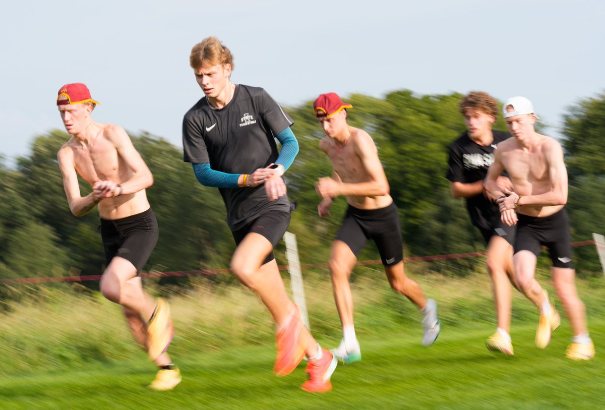 CycloneTrackXC's tweet photo. Nuttycombe Prep Week 🚨 https://t.co/gKhFYSs458