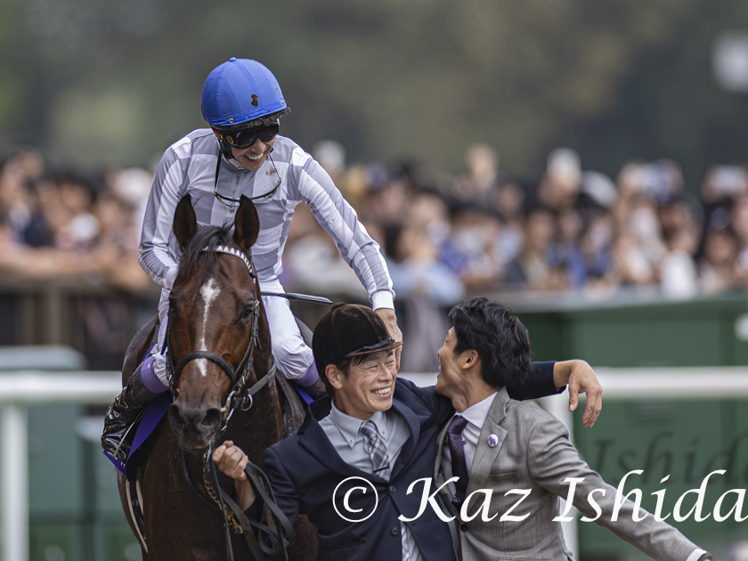 HimawariKaz's tweet photo. ドウデュース
(2024年 天皇賞・秋)

Do Deuce, the 2024 JRA Award winner
(photo:2024 Tenno Sho (autumn) (Gr.1) ) https://t.co/PPBs995koP