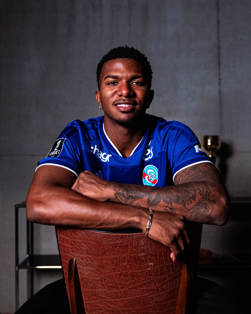 NicolasAch_'s tweet photo. Contratado nesta temporada, Jeyland Mitchell chegou ao Strasbourg com status de titular e tem se mostrado um dos destaques da equipe francesa, combinando características atrativas para o mercado.

Analisei abaixo os principais pontos do zagueiro de 22 anos, recém completados. ⬇️ https://t.co/VRdZktrWkI